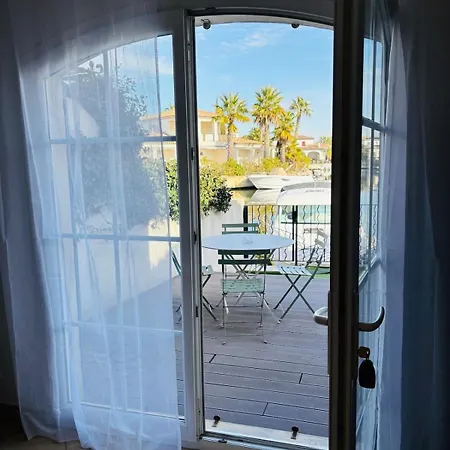 Holiday home Le Paradis Sur L'eau