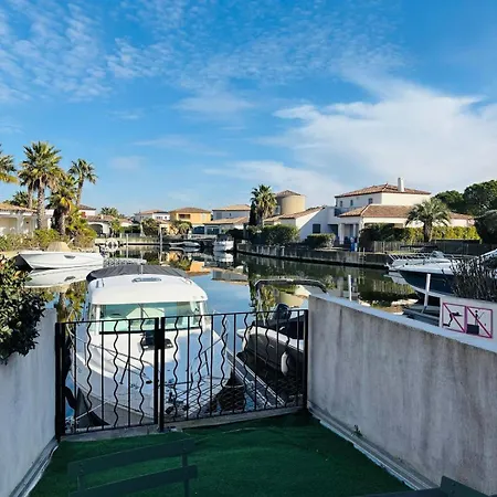 Holiday home Le Paradis Sur L'eau *